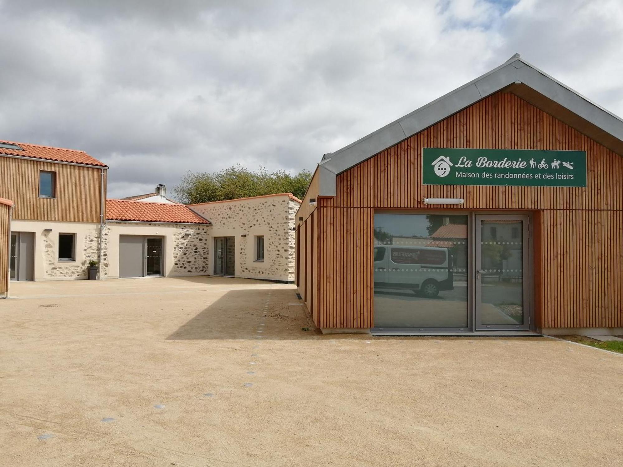 La Borderie - Maison Des Randonnees - Gite Etape - Gite De Groupe Vairé Szoba fotó